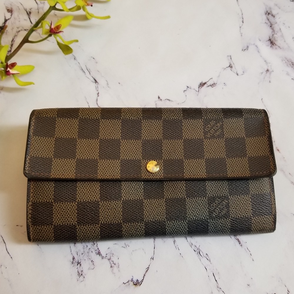 Louis Vuitton Sarah wallet Damier Eben
